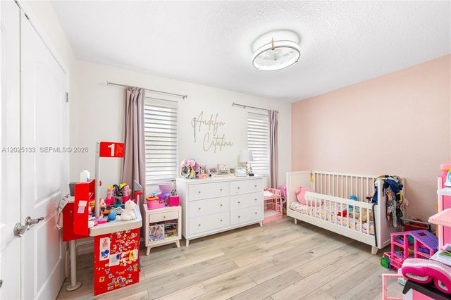 16820 NW 74th Ave, Hialeah, FL 33015