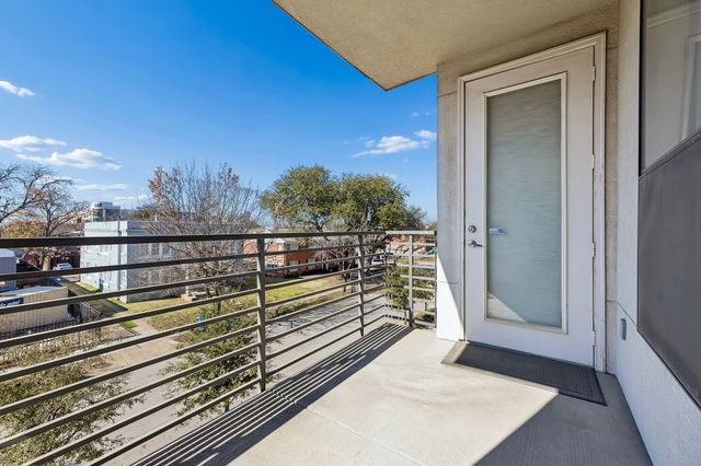 4040 N Hall Street 211, Dallas, TX 75219