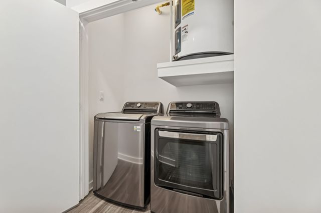 4040 N Hall Street 211, Dallas, TX 75219