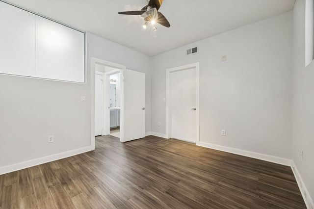 4040 N Hall Street 211, Dallas, TX 75219