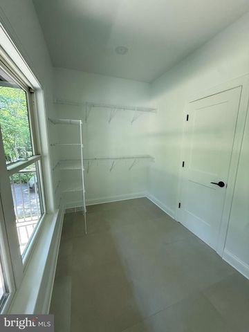 218 BIRDIE RD, Locust Grove, VA 22508
