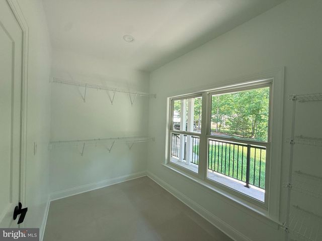 218 BIRDIE RD, Locust Grove, VA 22508