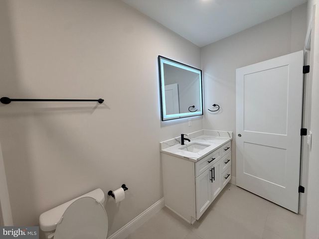 218 BIRDIE RD, Locust Grove, VA 22508