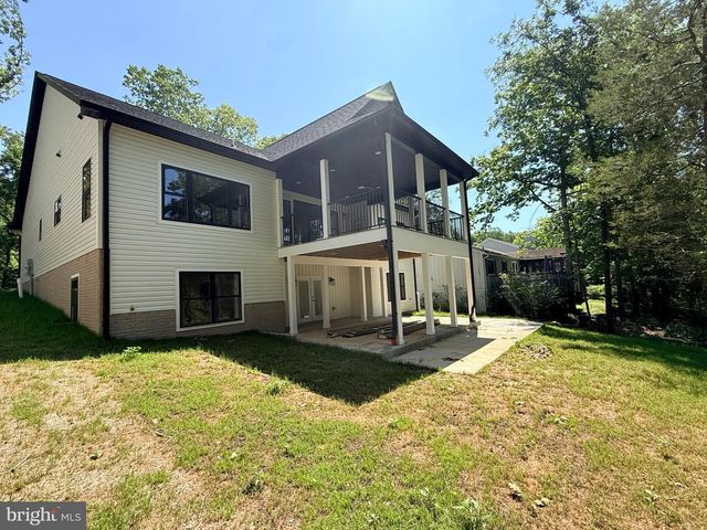 218 BIRDIE RD, Locust Grove, VA 22508