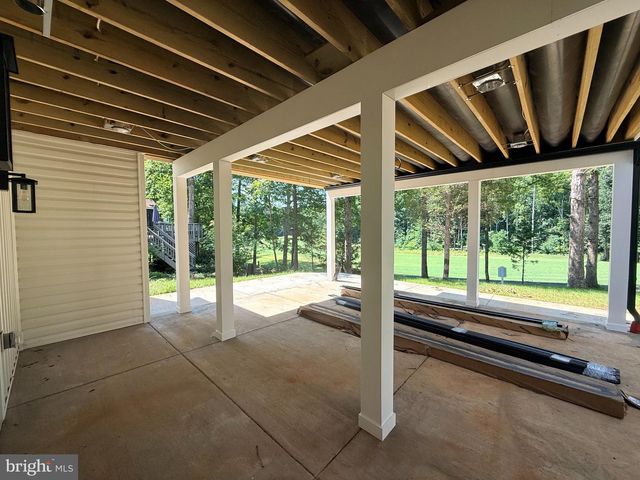 218 BIRDIE RD, Locust Grove, VA 22508