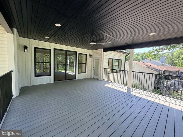 218 BIRDIE RD, Locust Grove, VA 22508