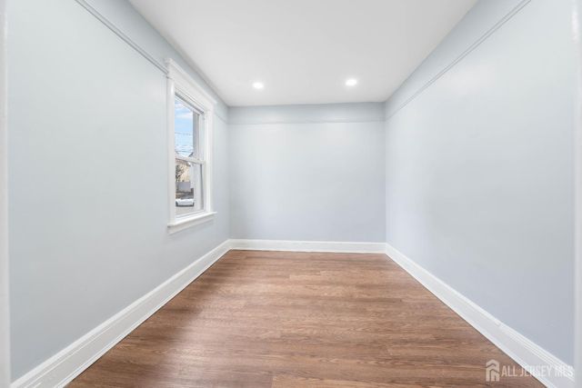 86 S fulton Street S, Woodbridge Proper, NJ 07095
