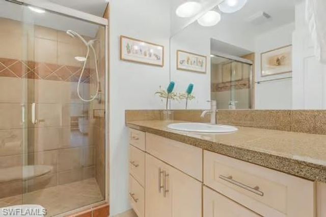 322 Sugar Pine LN 322, Naples, FL 34108