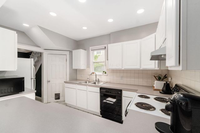 172 E Gates Street, Columbus, OH 43206