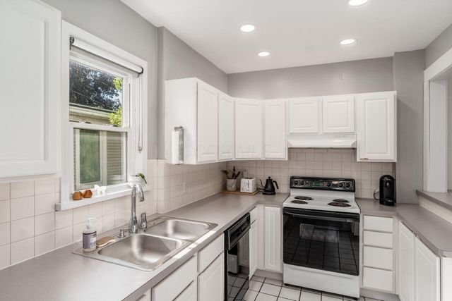 172 E Gates Street, Columbus, OH 43206