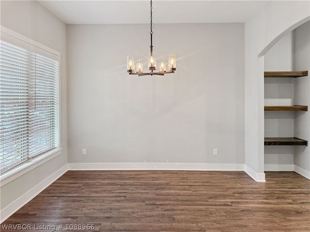 1593 N Quincy Avenue, Fayetteville, AR 72704