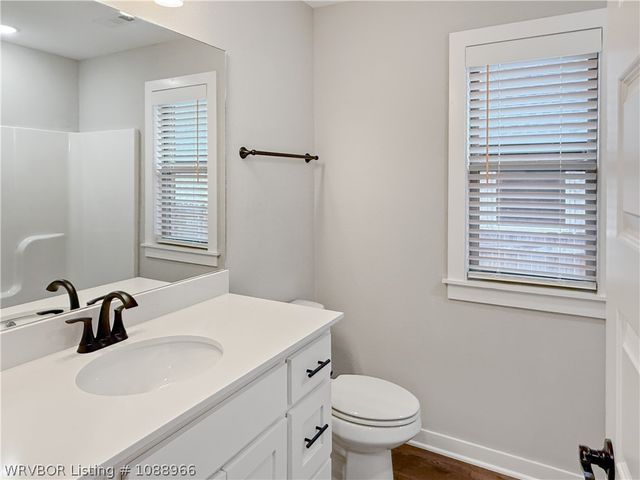 1593 N Quincy Avenue, Fayetteville, AR 72704