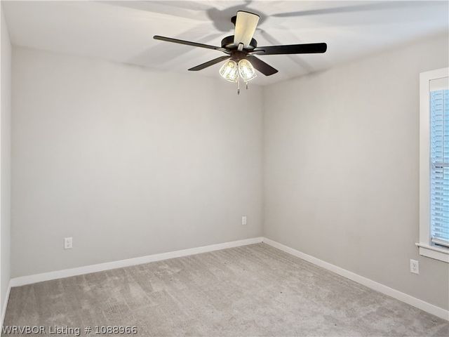 1593 N Quincy Avenue, Fayetteville, AR 72704