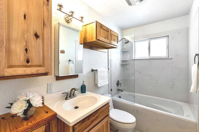 321 Via Loma, Morgan Hill, CA 95037