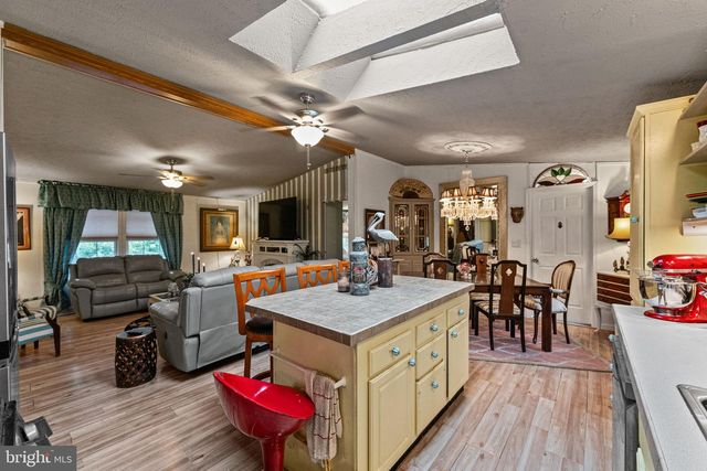 32 KESTREL ST, Kutztown, PA 19530