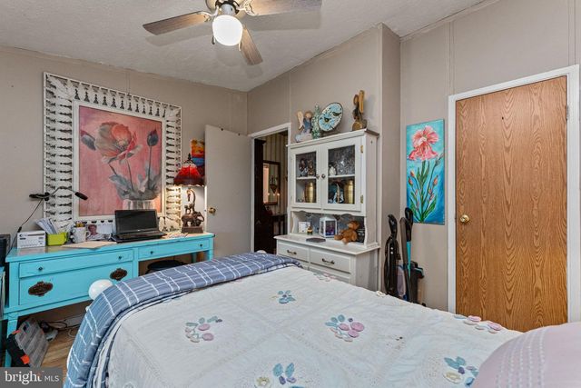 32 KESTREL ST, Kutztown, PA 19530