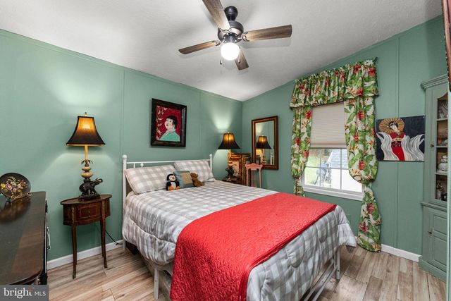 32 KESTREL ST, Kutztown, PA 19530