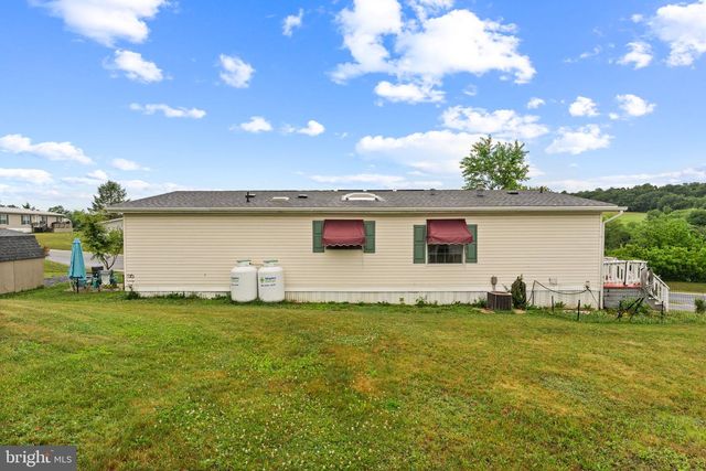 32 KESTREL ST, Kutztown, PA 19530