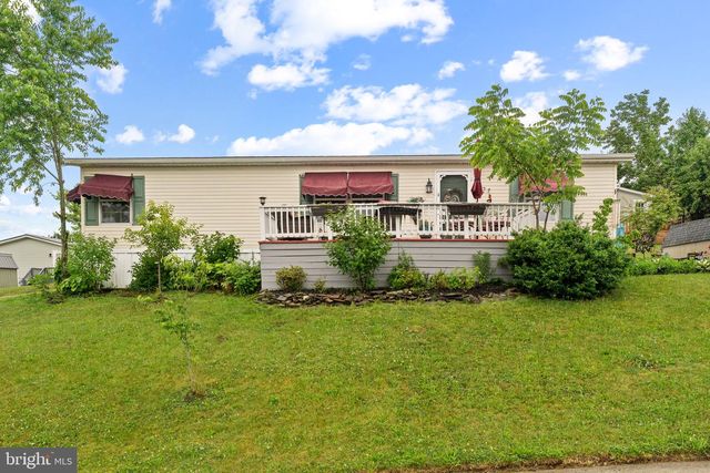 32 KESTREL ST, Kutztown, PA 19530