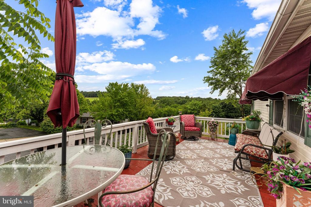 32 KESTREL ST, Kutztown, PA 19530