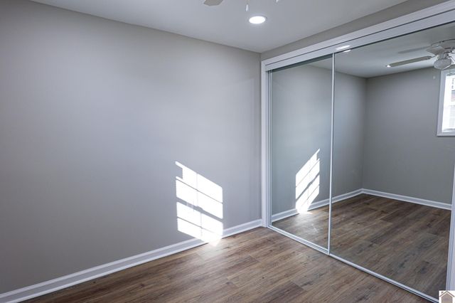 910 Walnut St, Benton, KY 42025