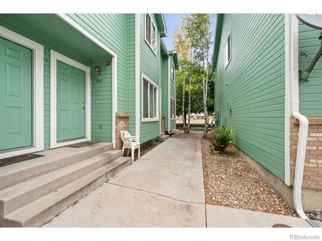 954 Monroe Avenue, Loveland, CO 80537