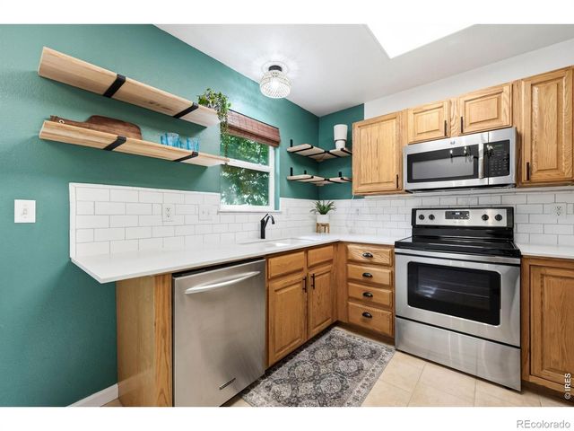 954 Monroe Avenue, Loveland, CO 80537