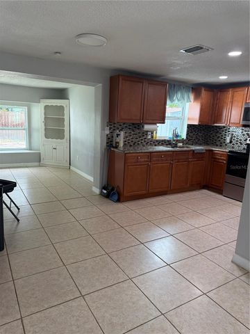 7325 IVANHOE DRIVE, Port Richey, FL 34668