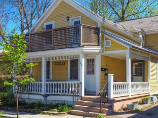 26 Bright St # A, Burlington, VT 05401
