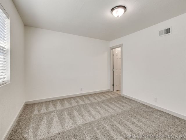 1300 N McKinley Avenue, Sand Springs, OK 74063