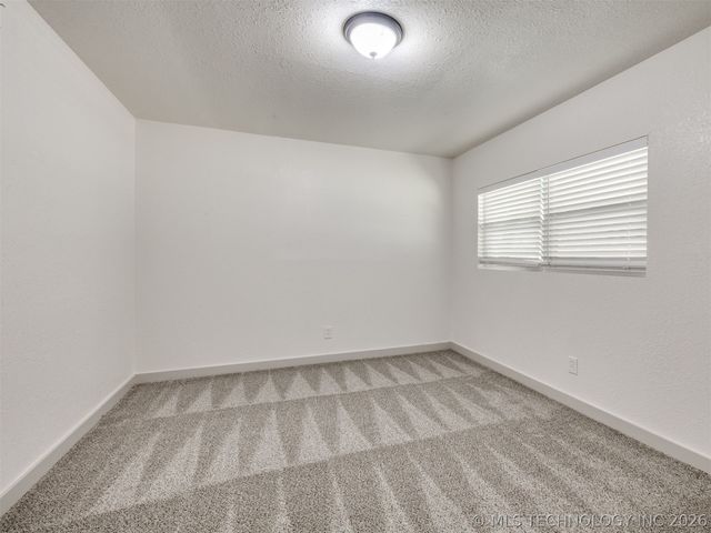 1300 N McKinley Avenue, Sand Springs, OK 74063