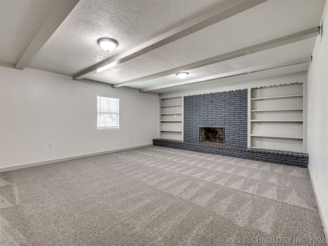 1300 N McKinley Avenue, Sand Springs, OK 74063