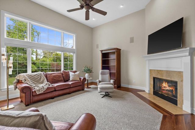 1308 Robin LANE, Racine, WI 53402