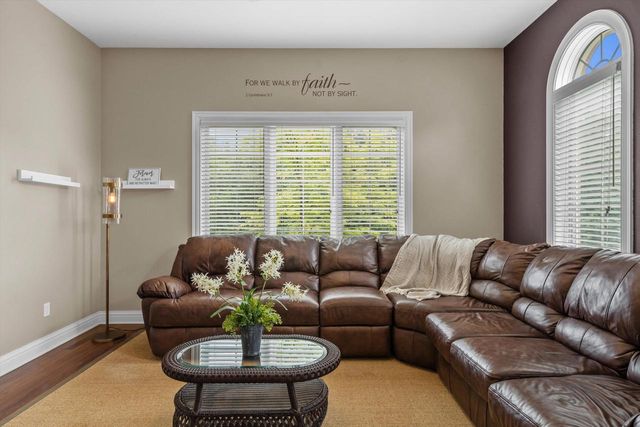 1308 Robin LANE, Racine, WI 53402