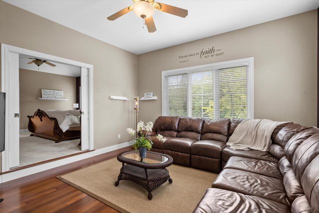 1308 Robin LANE, Racine, WI 53402