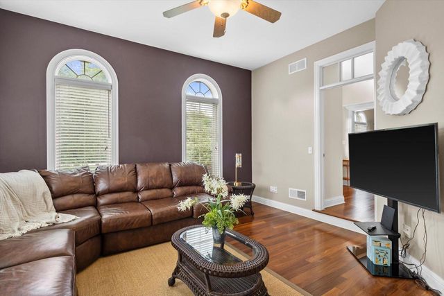 1308 Robin LANE, Racine, WI 53402