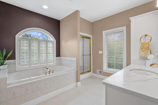 1308 Robin LANE, Racine, WI 53402
