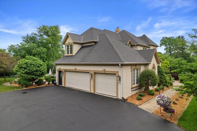 1308 Robin LANE, Racine, WI 53402