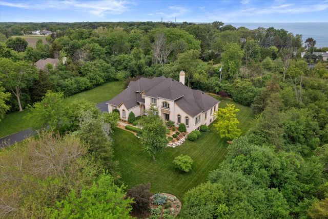 1308 Robin LANE, Racine, WI 53402