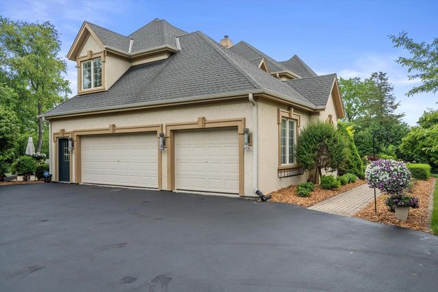 1308 Robin LANE, Racine, WI 53402