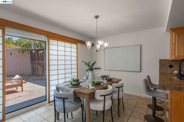 34930 Sea Cliff Ter, Fremont, CA 94555