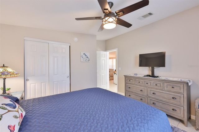 37041 NEUKOM AVENUE, Zephyrhills, FL 33541