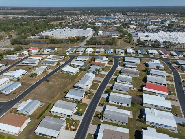 37041 NEUKOM AVENUE, Zephyrhills, FL 33541