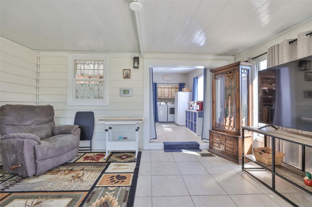 Image 17 of property listing at 37041 NEUKOM AVENUE, Zephyrhills, FL 33541