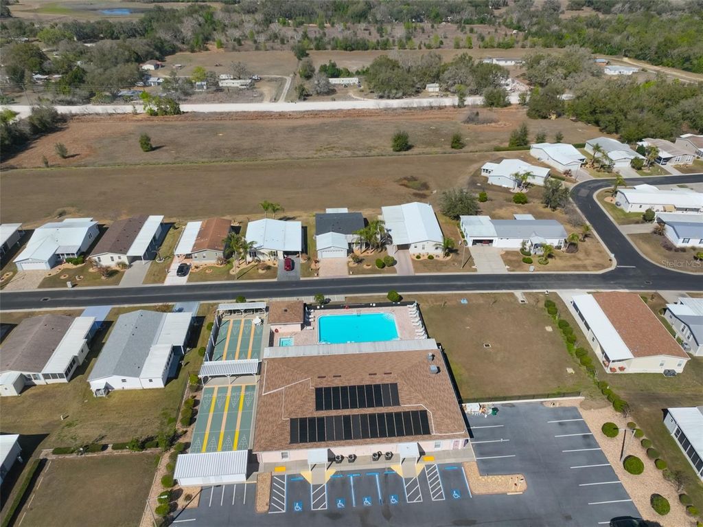 Image 42 of property listing at 37041 NEUKOM AVENUE, Zephyrhills, FL 33541