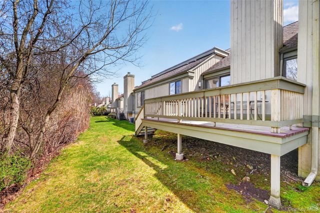 958 Heritage Hills B, Somers, NY 10589