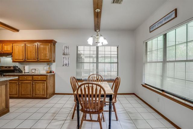 9925 Fox Fair Hollow, Midwest City, OK 73130