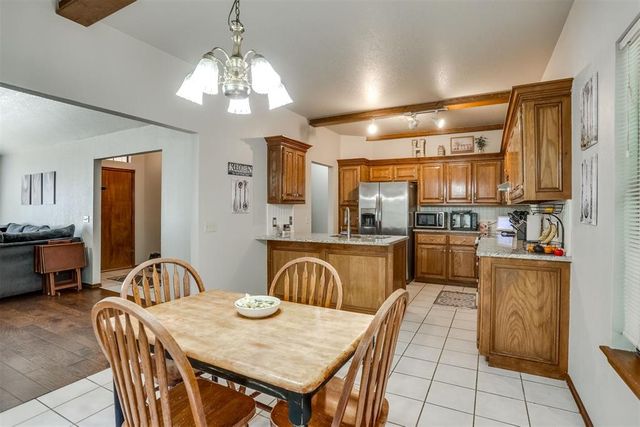 9925 Fox Fair Hollow, Midwest City, OK 73130