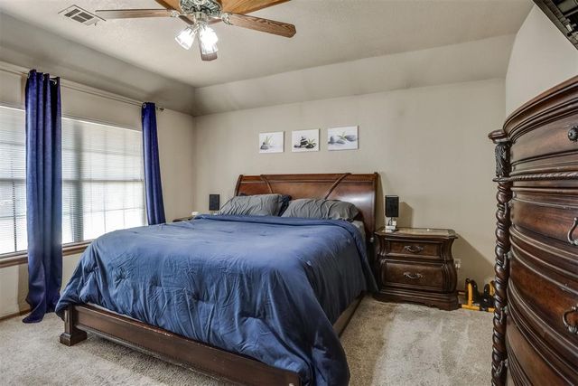 9925 Fox Fair Hollow, Midwest City, OK 73130