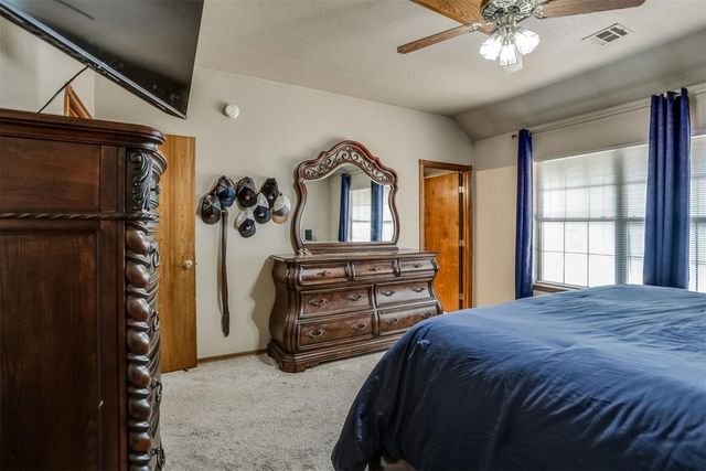 9925 Fox Fair Hollow, Midwest City, OK 73130